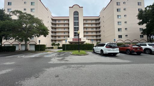 Spacious 5th-Floor Condo | Fully Furnished & Move-In Ready| indooor parking garage space – photo 1