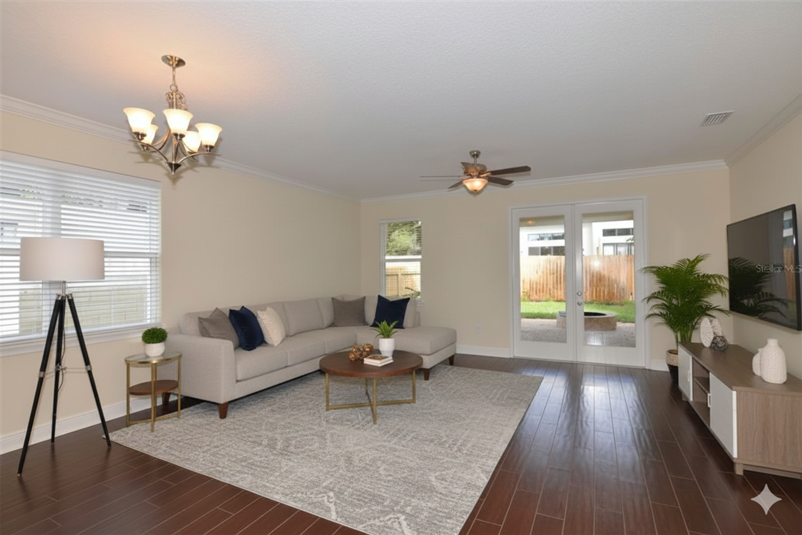 Orlando House: 2916 E. Washington Street