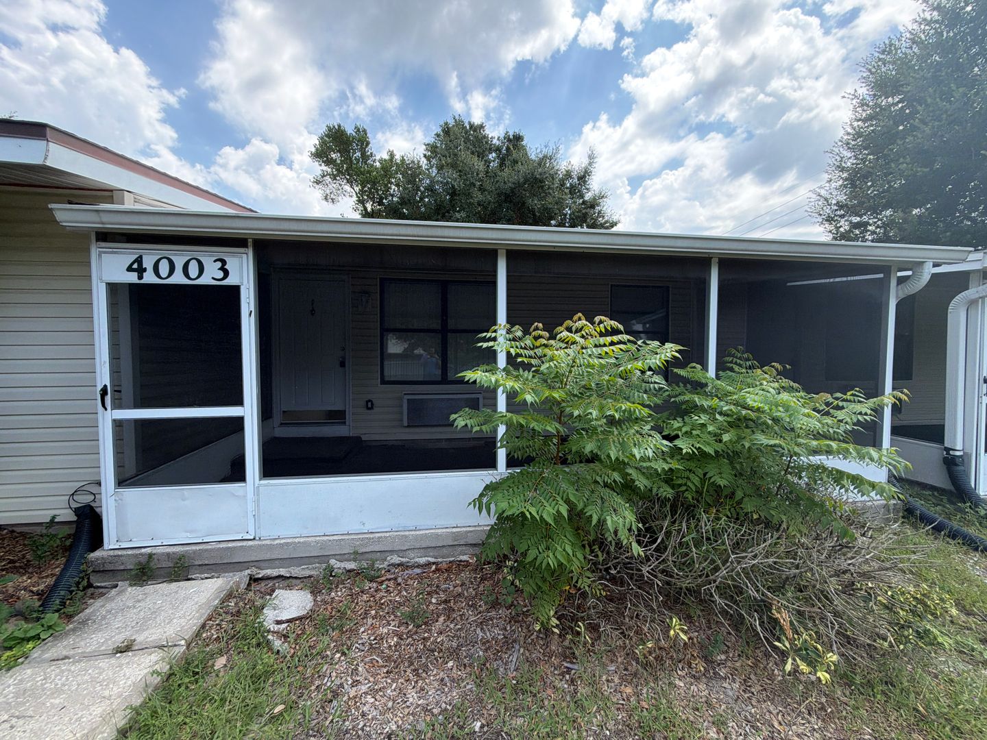 Orlando Apartment: 4001 E Michigan St