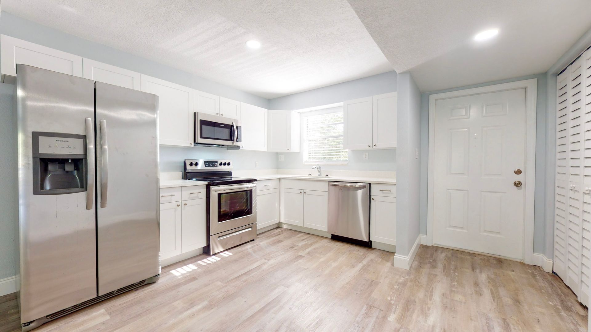 Tampa Apartment: 5305 N Boulevard St