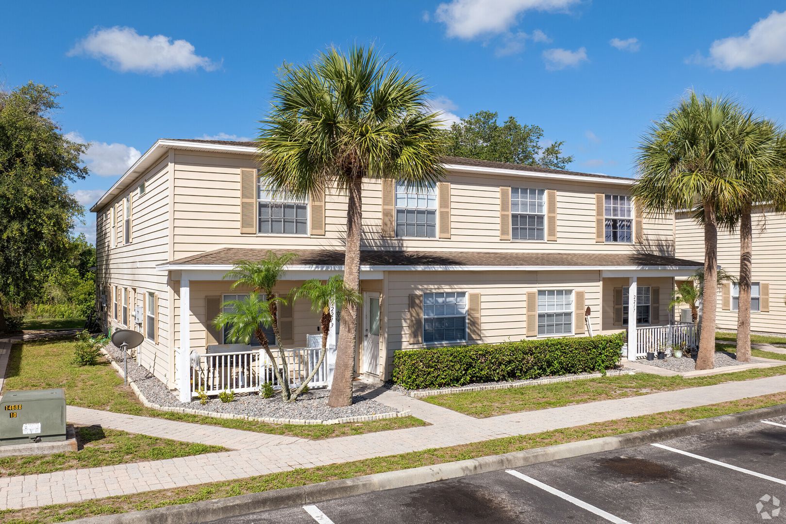 Titusville Townhome: 2217 Harrison St