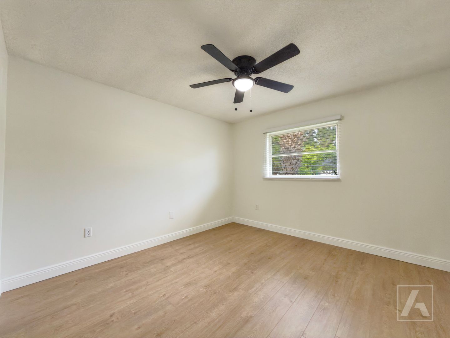Orlando Apartment: 615 Lakeview St