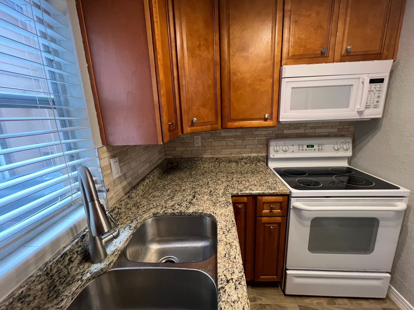 Casselberry House: 478 C Street