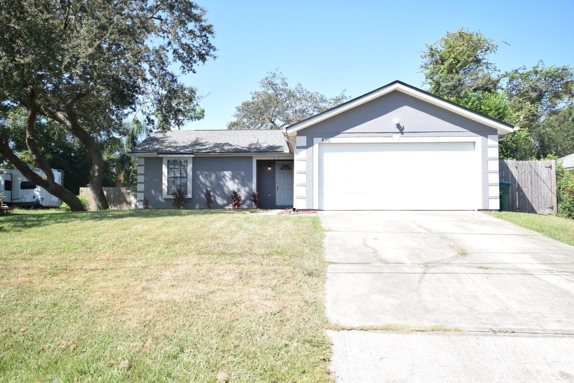 Deltona House: 870 Farrington Drive