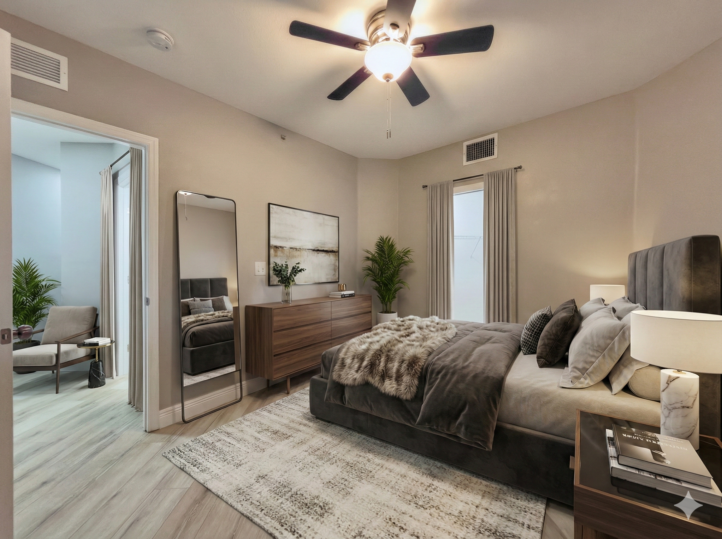 Orlando Apartment: 2902 North Orange Ave