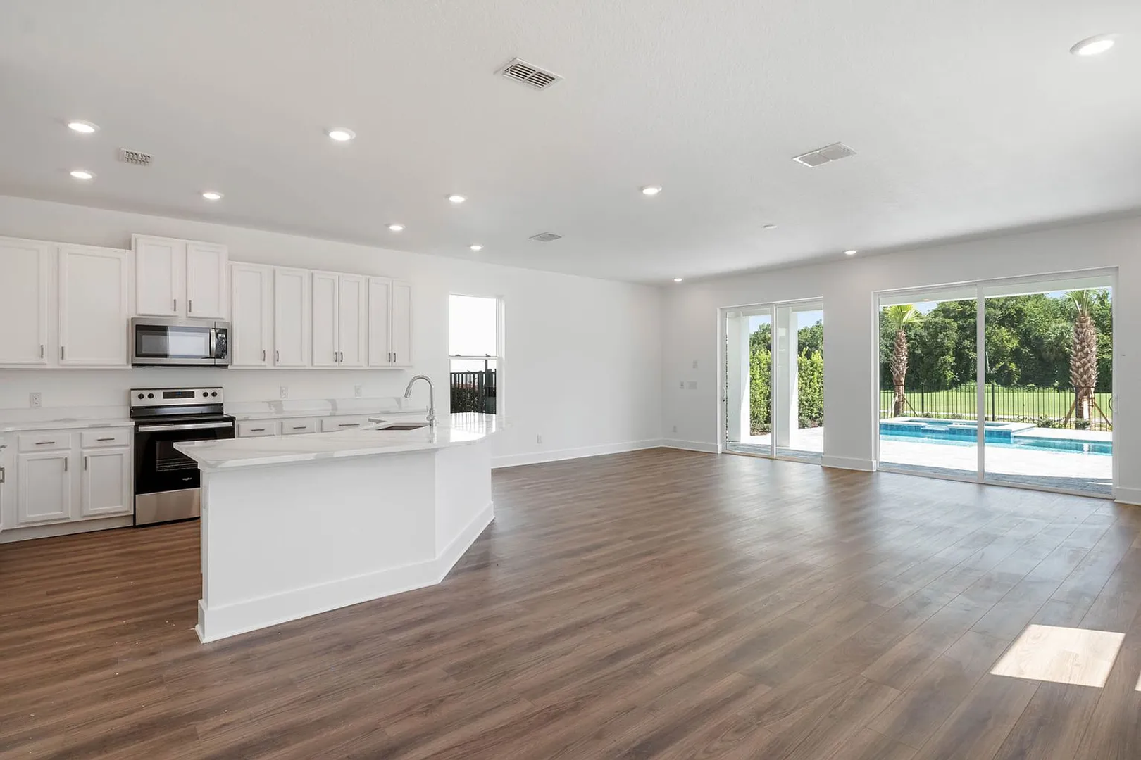 Kissimmee House: 857 Desert Mountain Ct