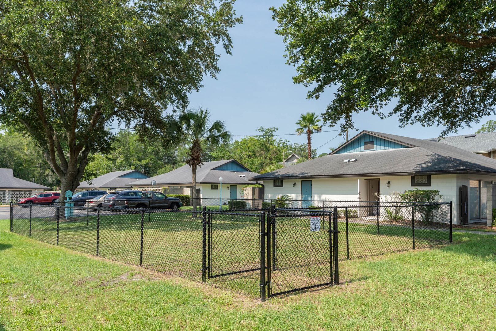 Camelot Apartments 28 of 29