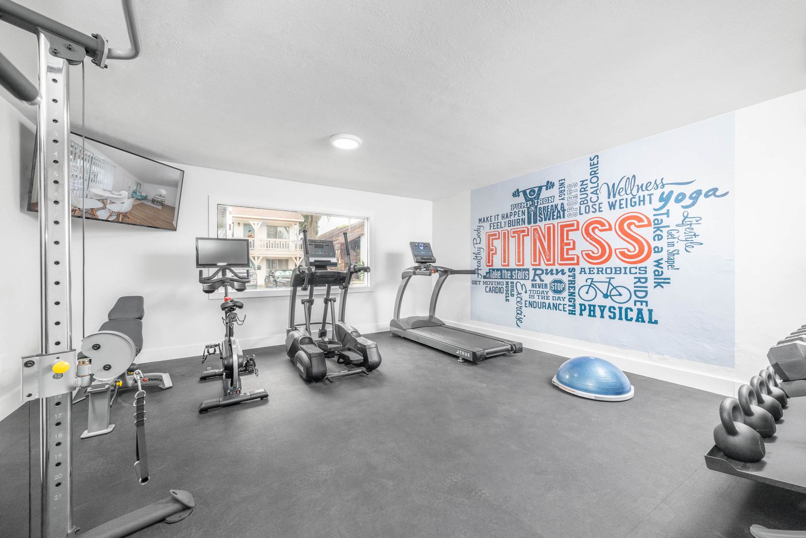 Gym at Camelot Apartments (5 of 8)