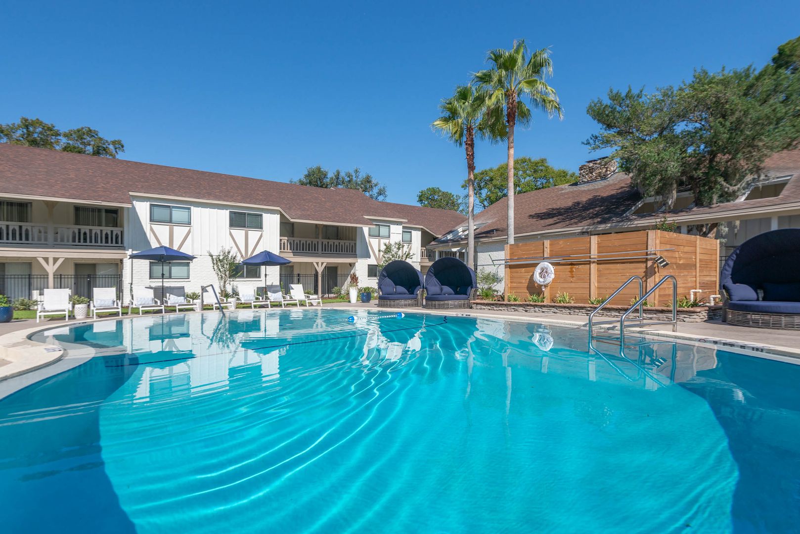 Pool at Camelot Apartments (3 of 8)