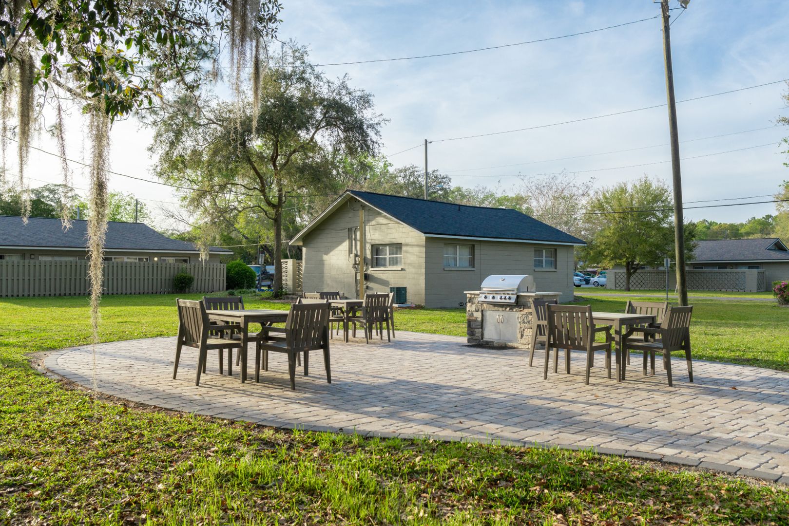 Grill area at The Hammocks off 6th (2 of 3)