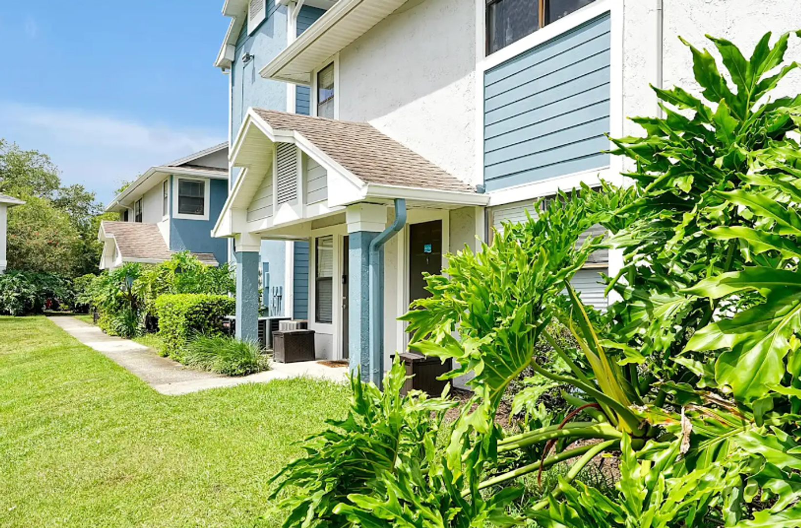 Orlando Apartment: 5800 Auvers Blvd