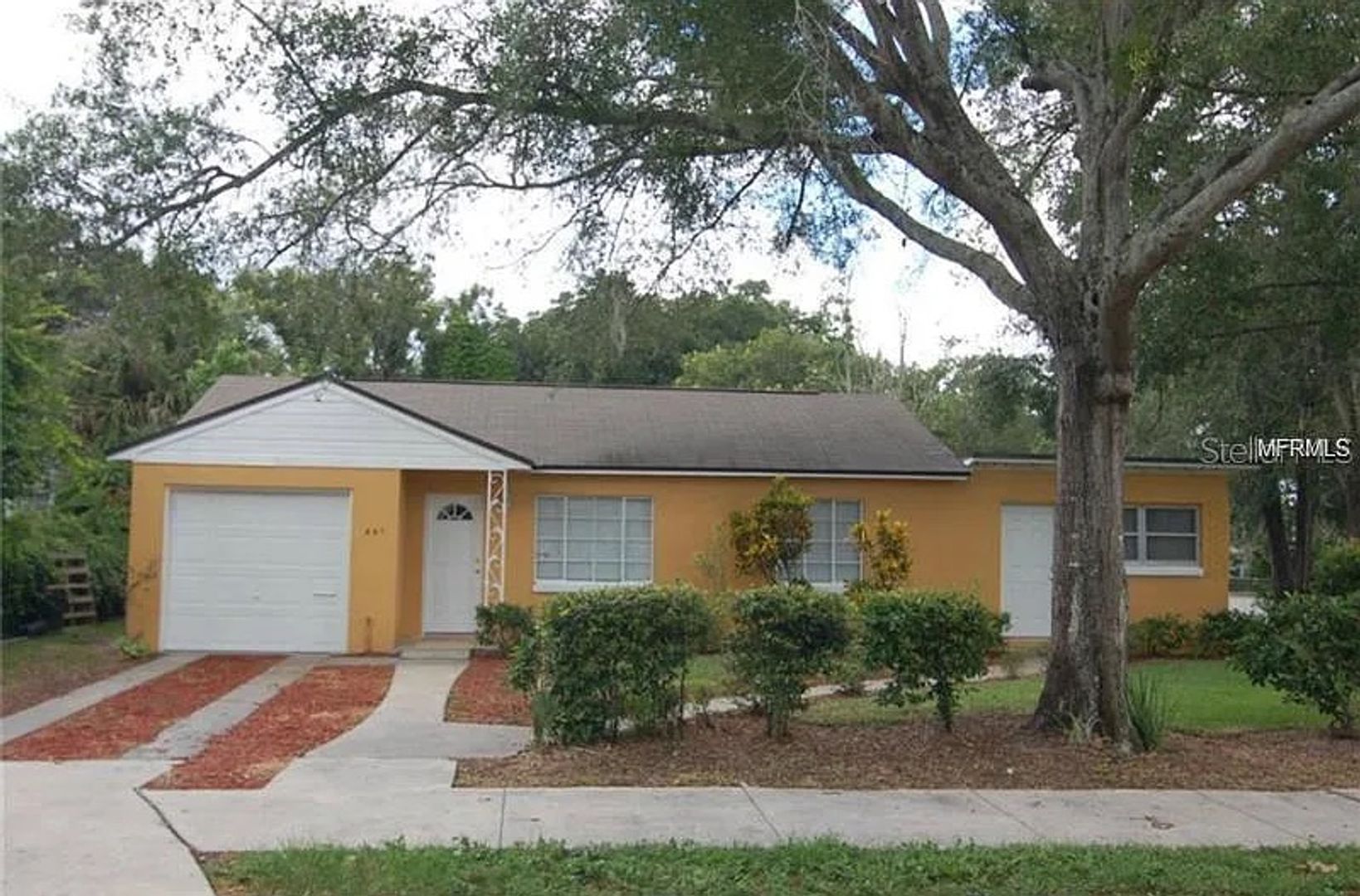 Winter Park House: 851 Carver Street