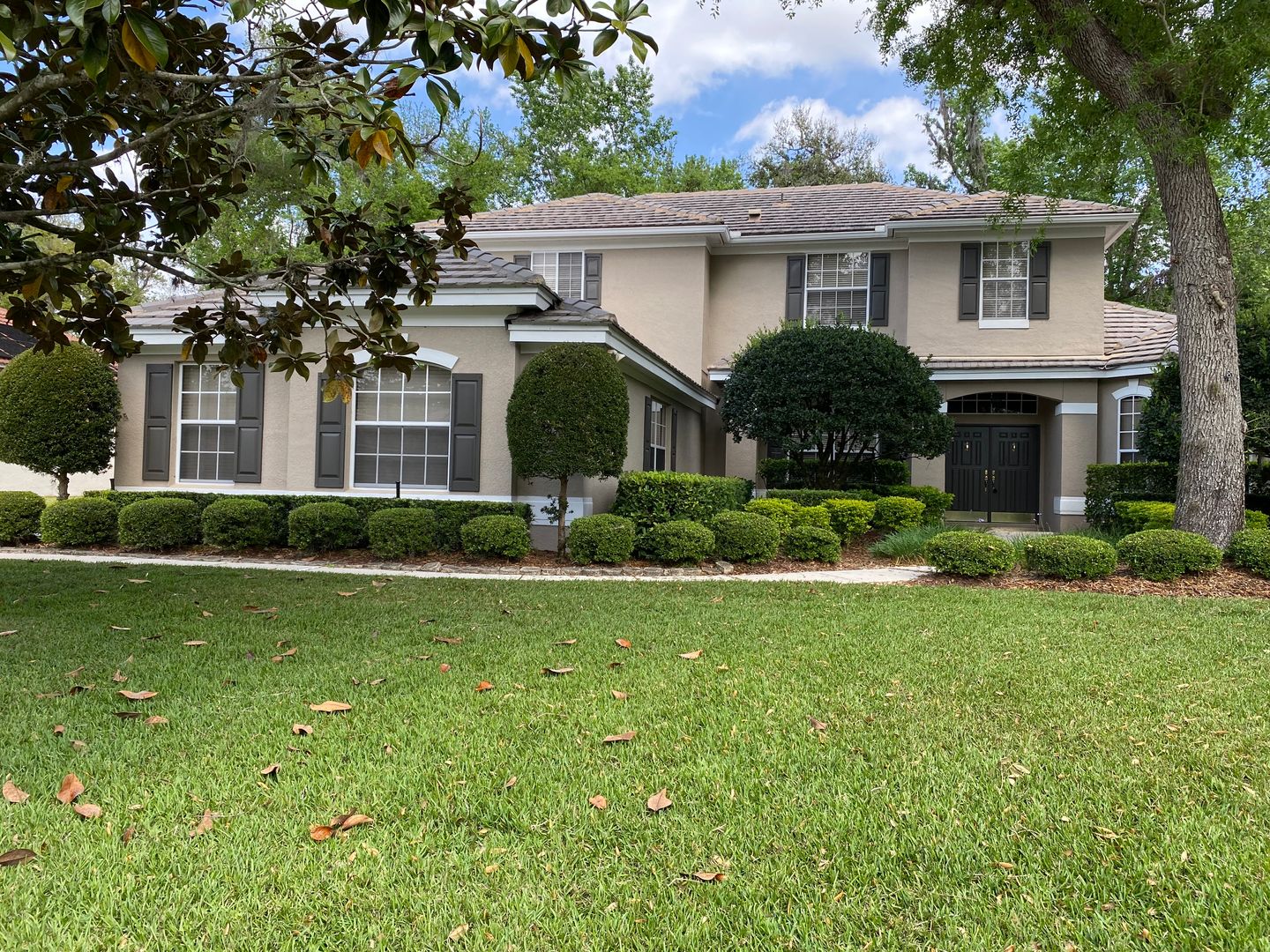 Lake Mary House: 1590 Shadowmoss Circle