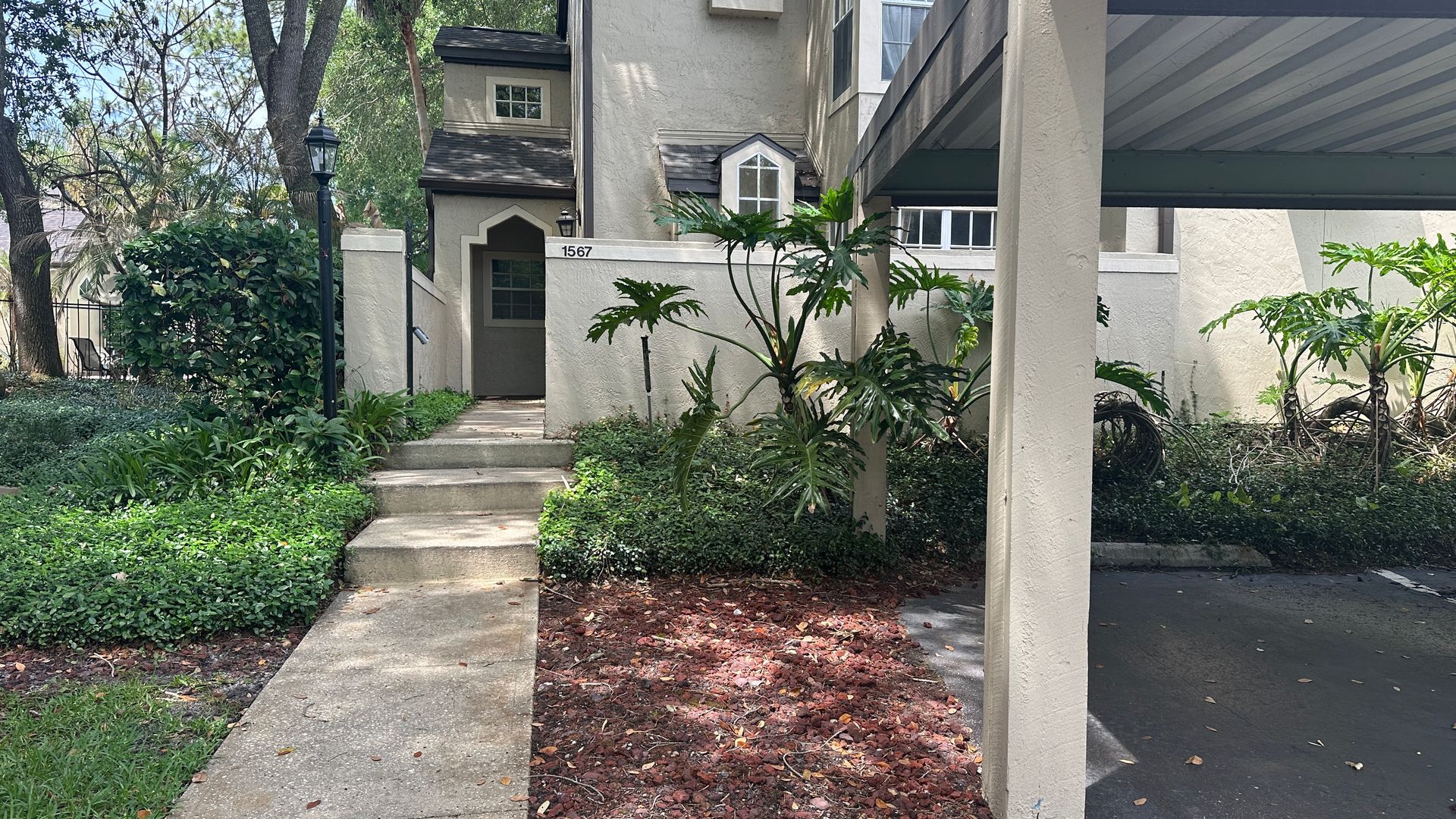 Lake Mary House: 1567 Farrindon Circle