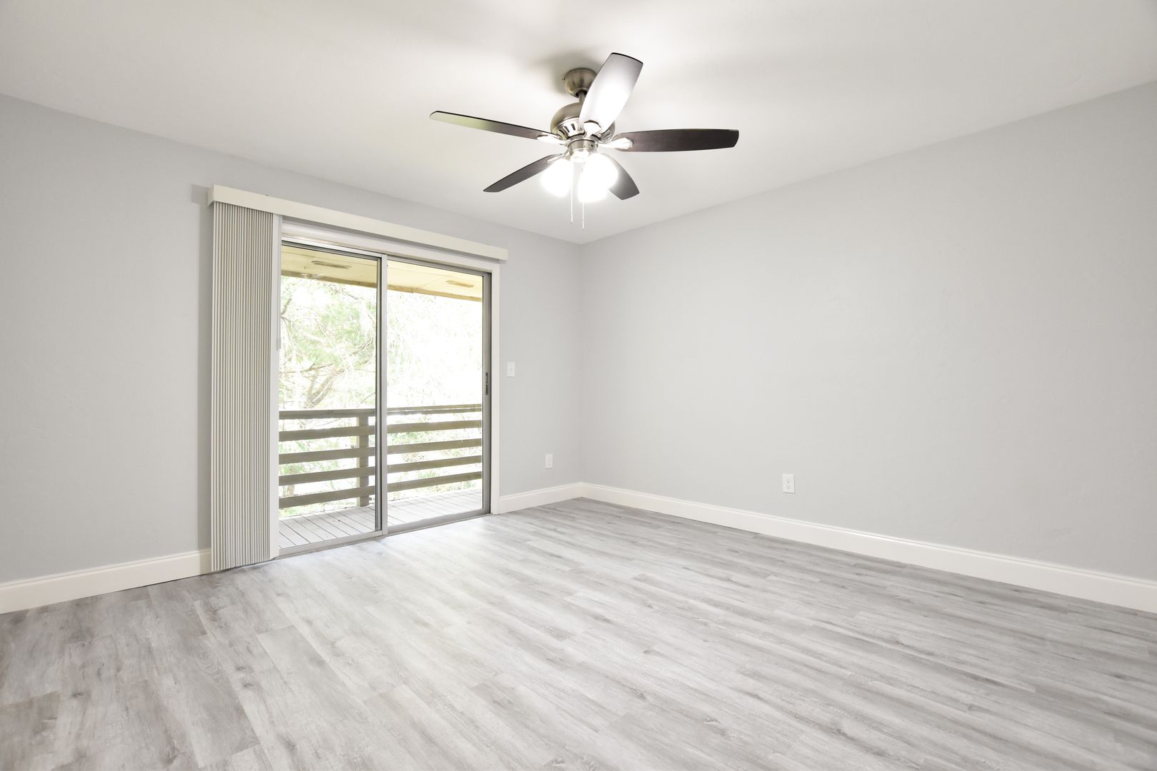 Green Cove Apartments 5 of 12
