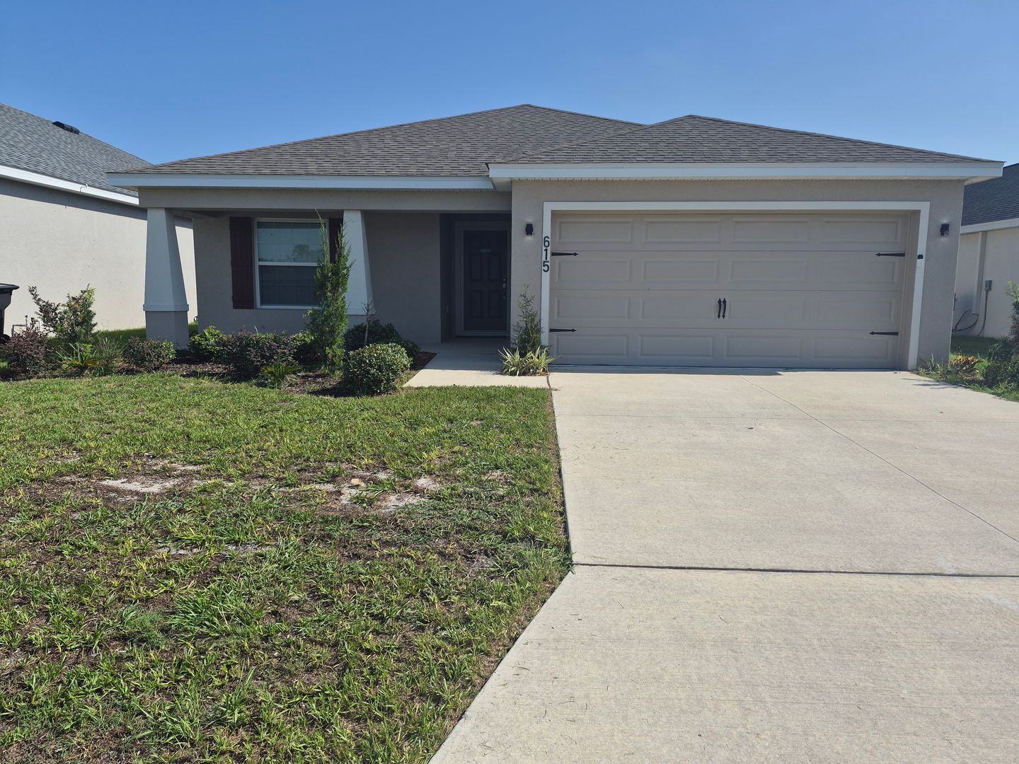 Auburndale House: 615 Bentley North Dr