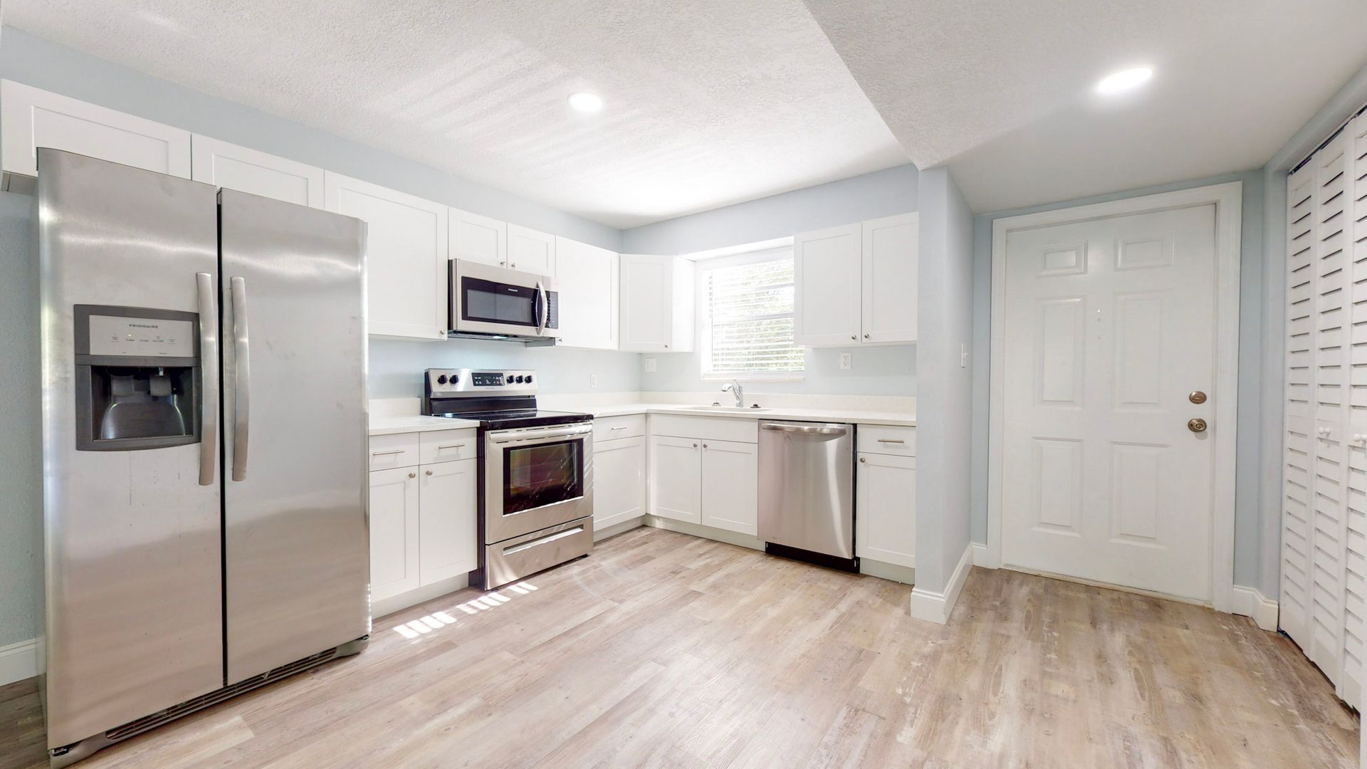 Tampa Apartment: 5305 N Boulevard St