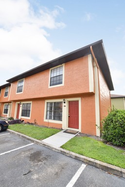 Amazing 3 Bed 2.5 Bath Unit For Rent in Winter Park, FL! – photo 1