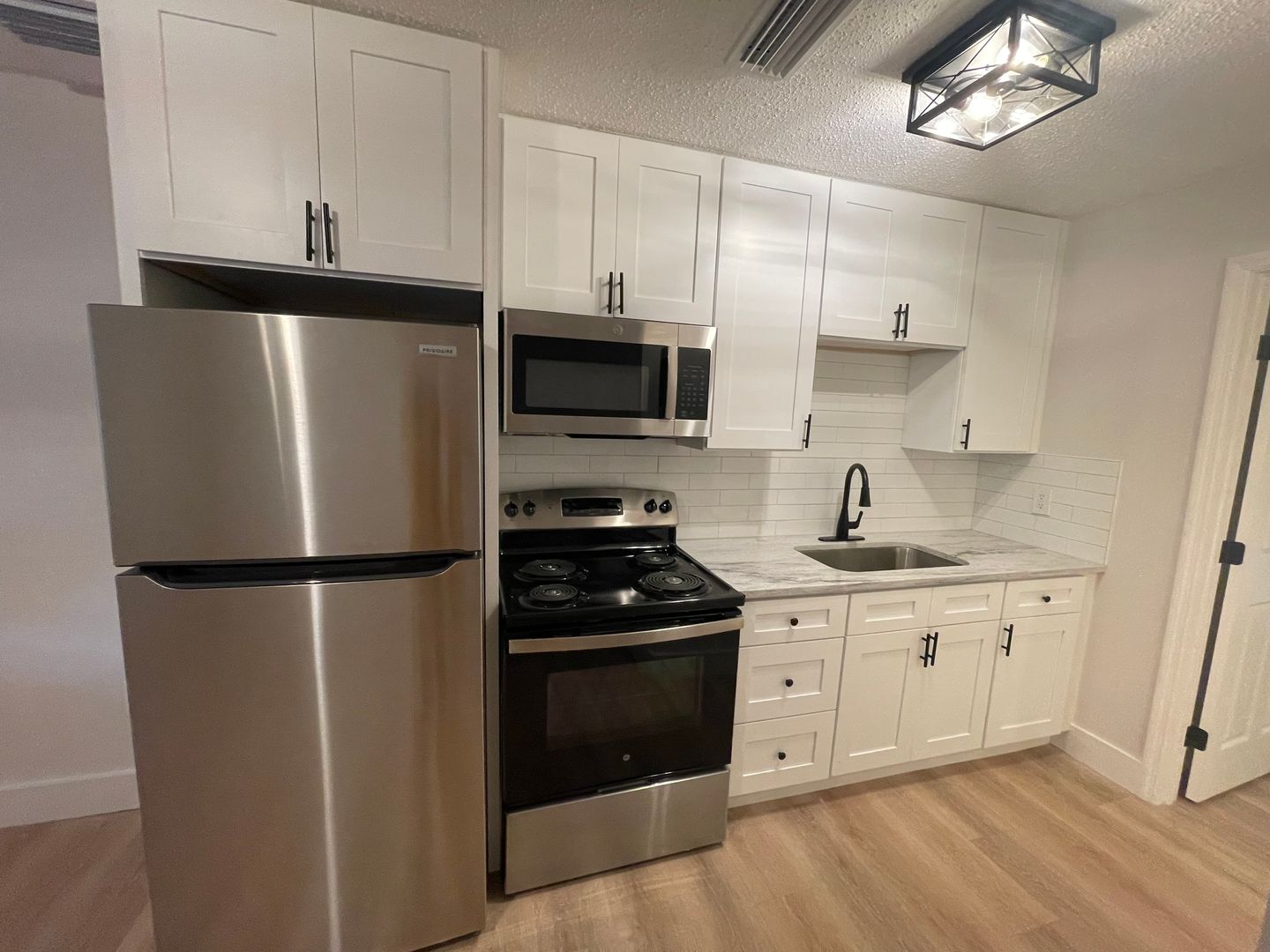 Gainesville Apartment: 6315 SW 13th St