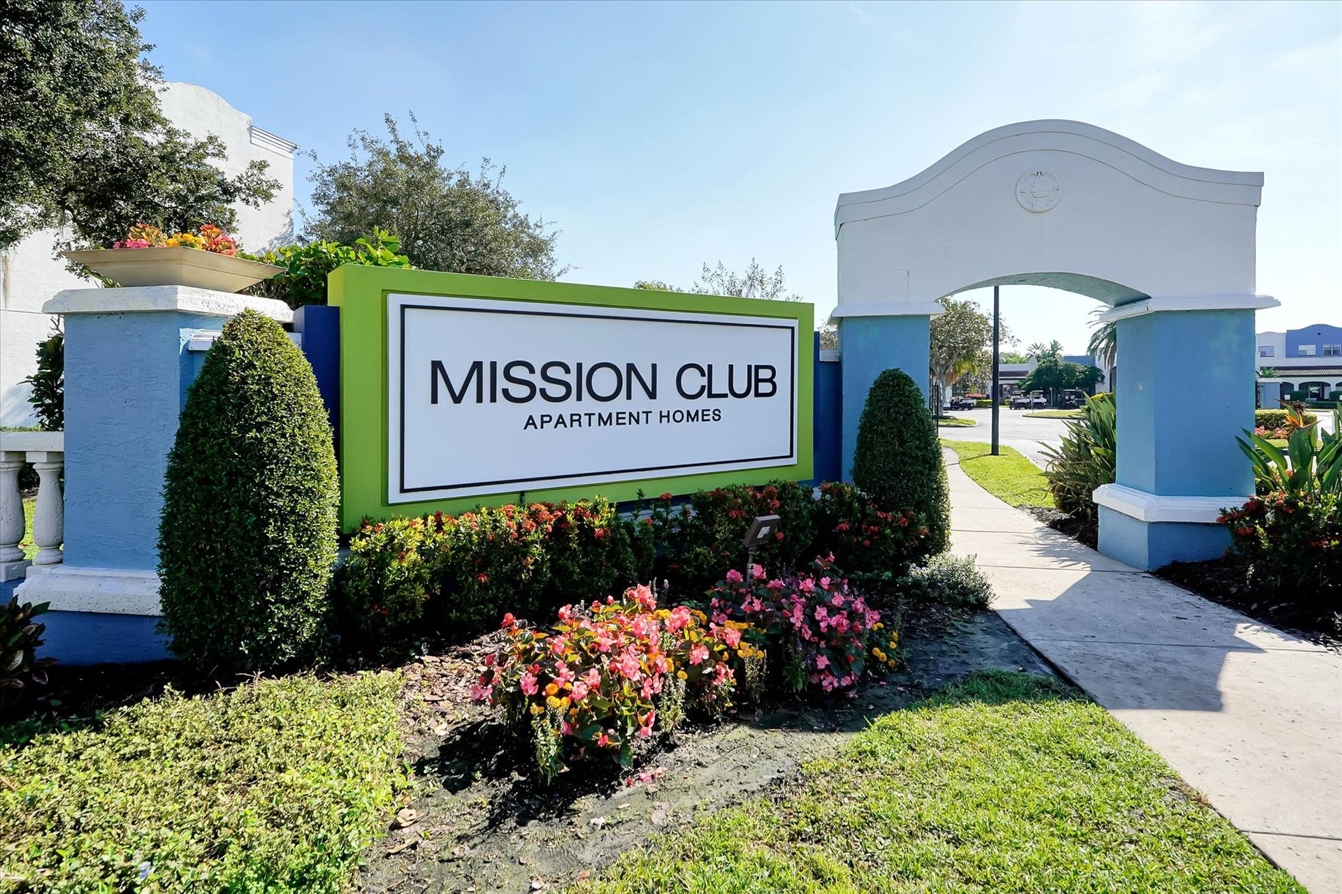 Orlando Apartment: 6739 Mission Club Blvd