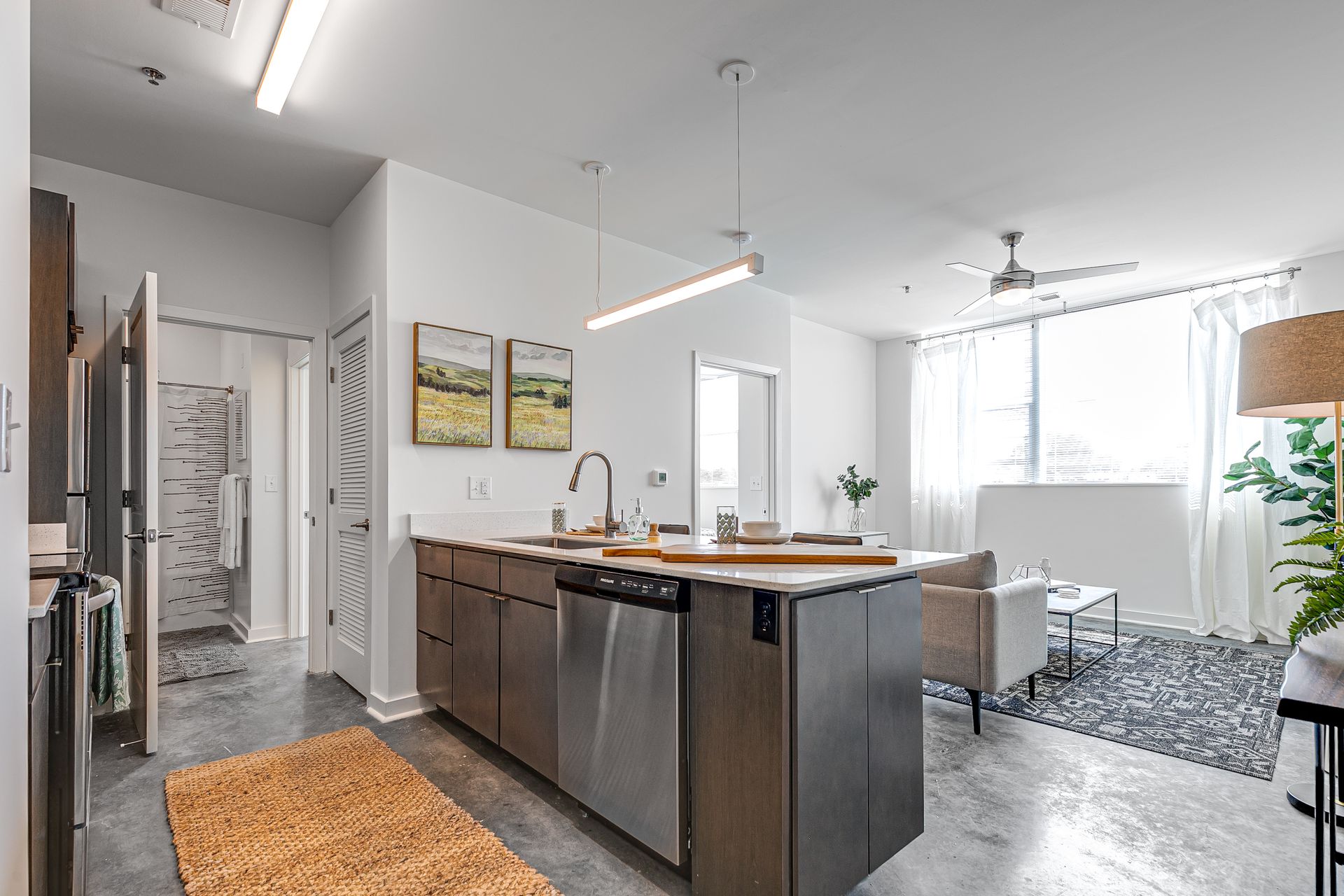 Richmond Apartment: 3113 W. Marshall Street