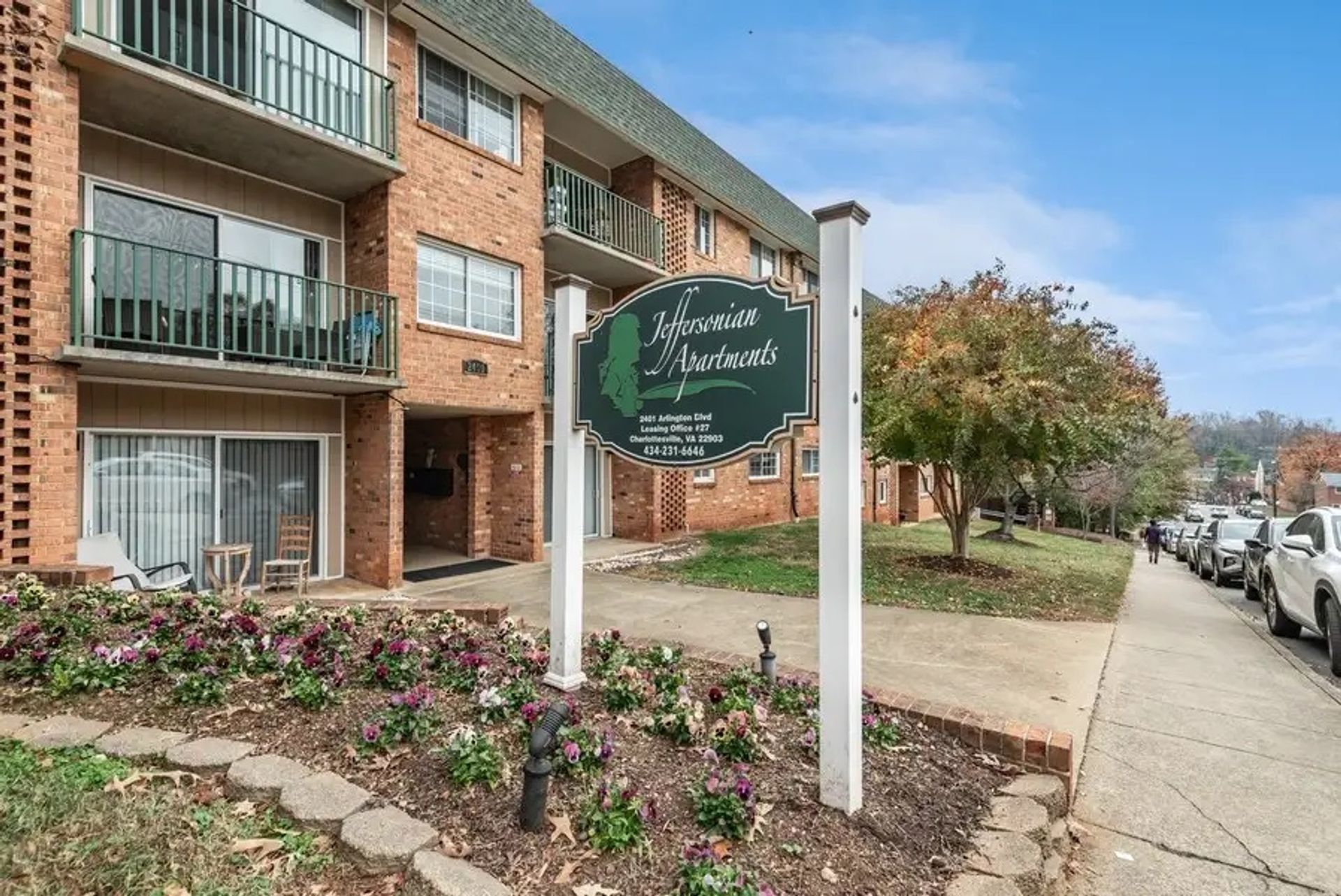 Charlottesville Apartment: 2401 Arlington Boulevard