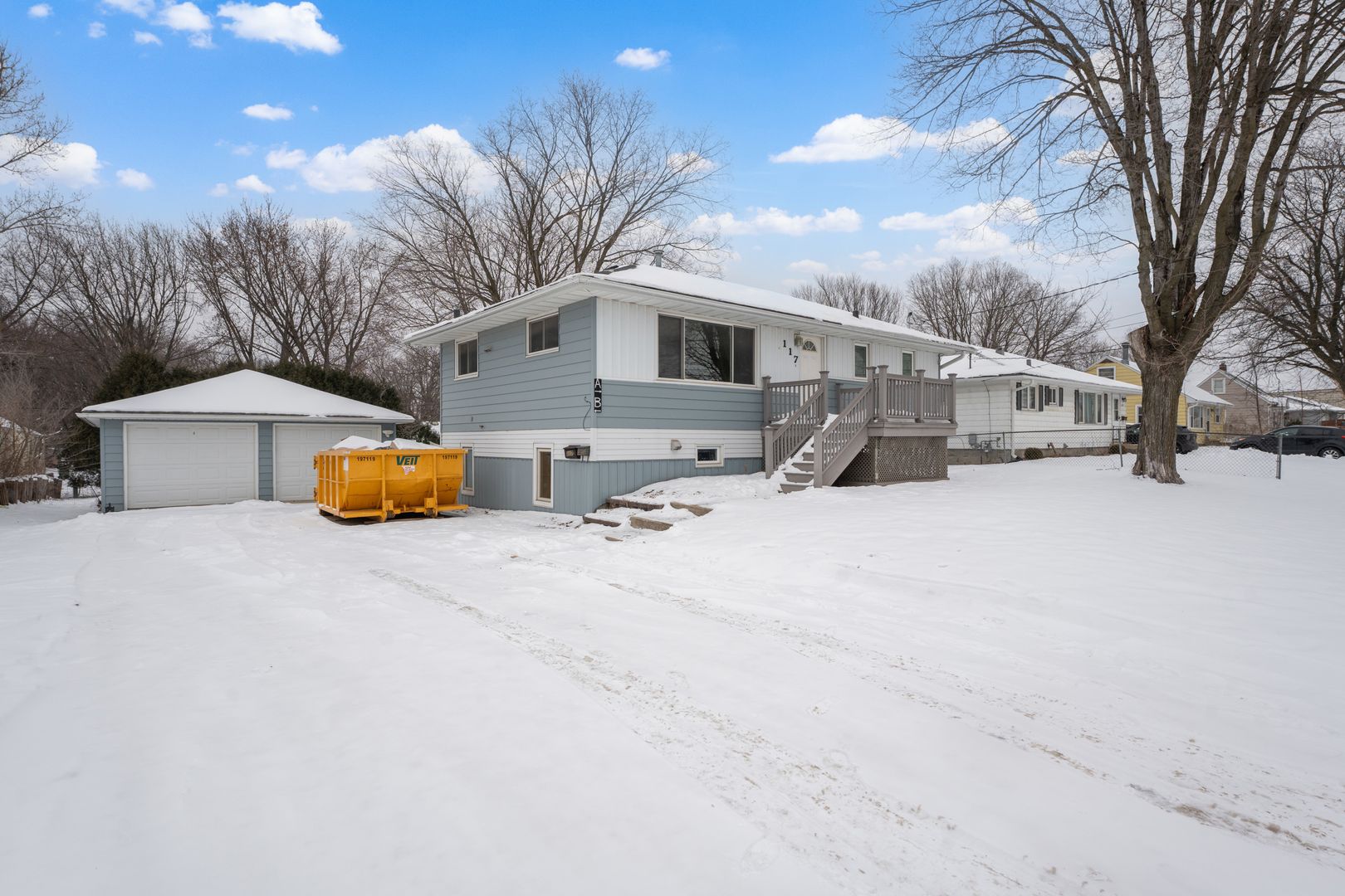 Rochester Apartment: 117 21st St SE