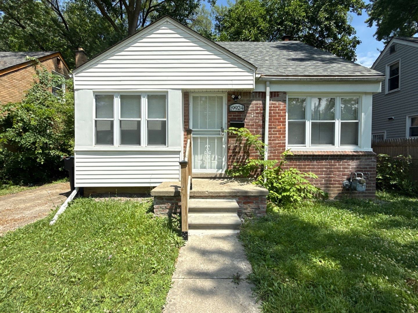 This beautifully updated 3-bedroom, 1-bath single-family home is ready for move-in!