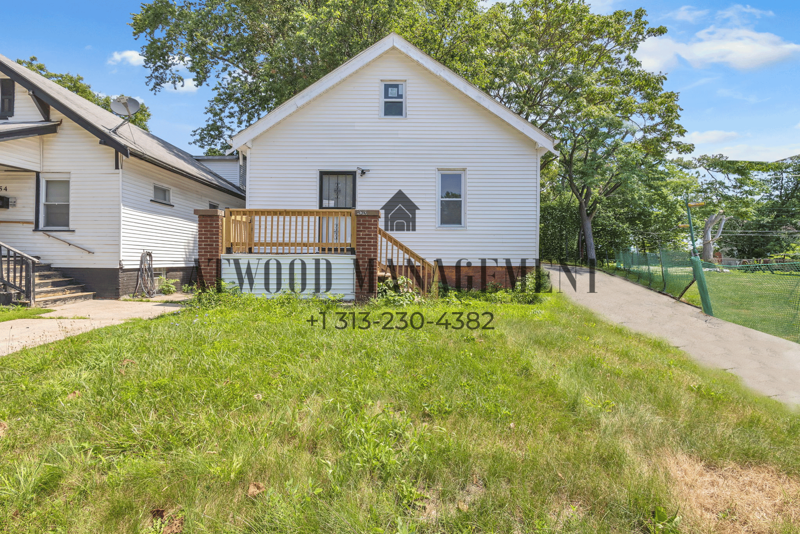 Detroit House: 450 Algonquin St