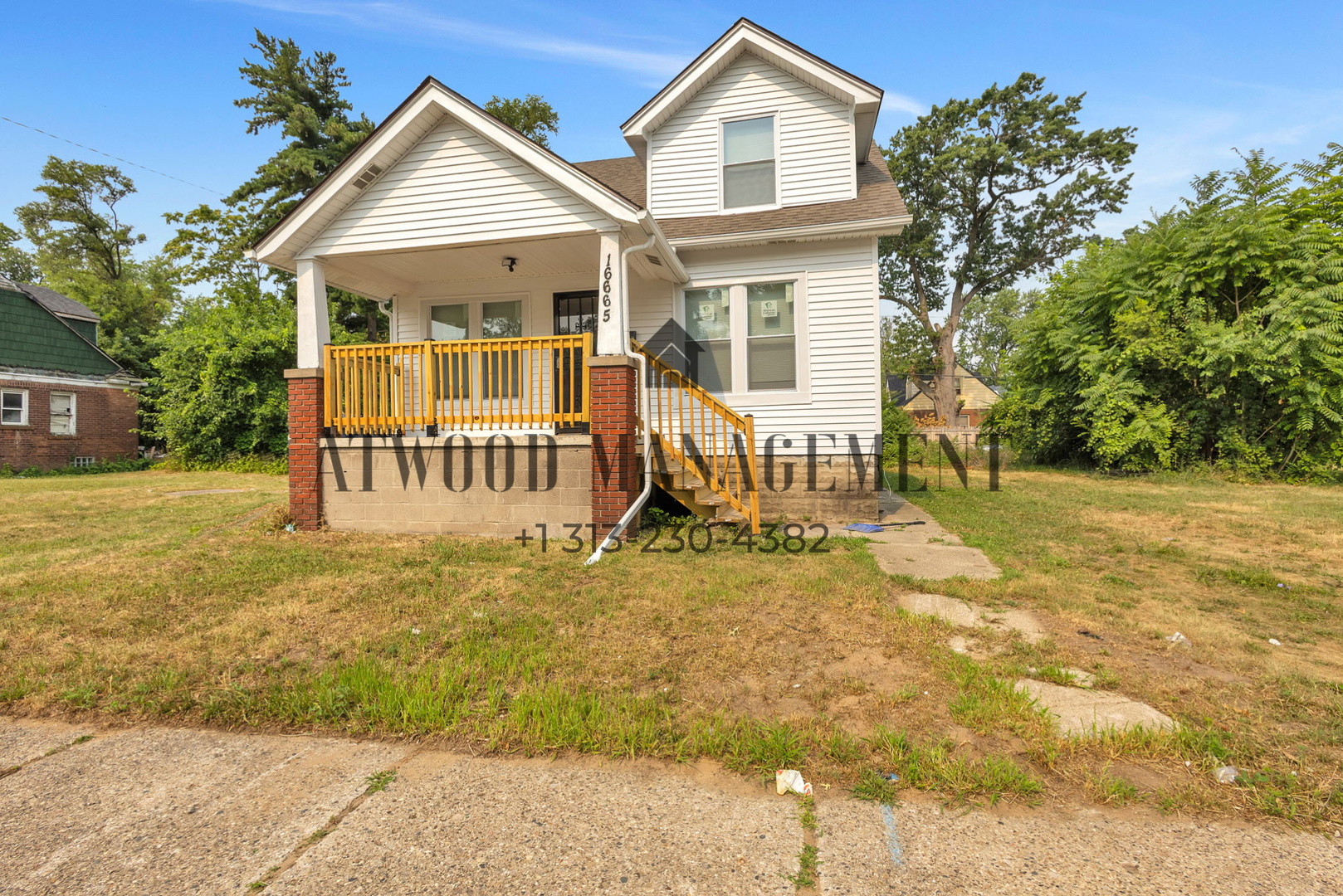 Detroit House: 16665 Tuller St