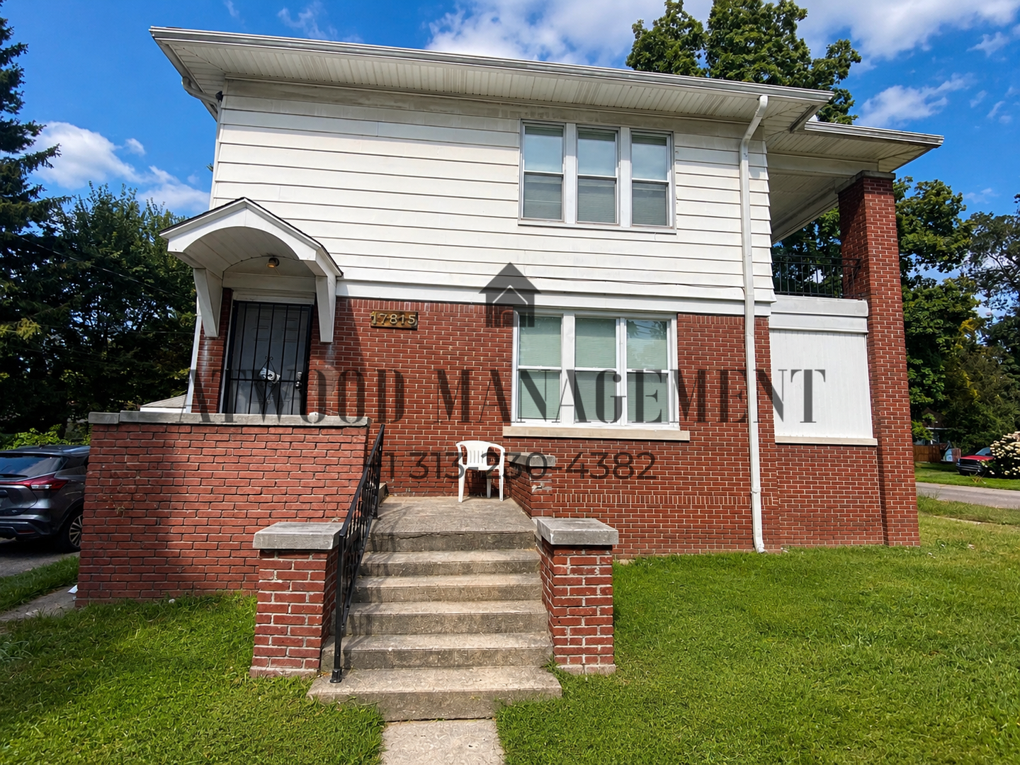 Detroit Apartment: 17815 McIntyre St