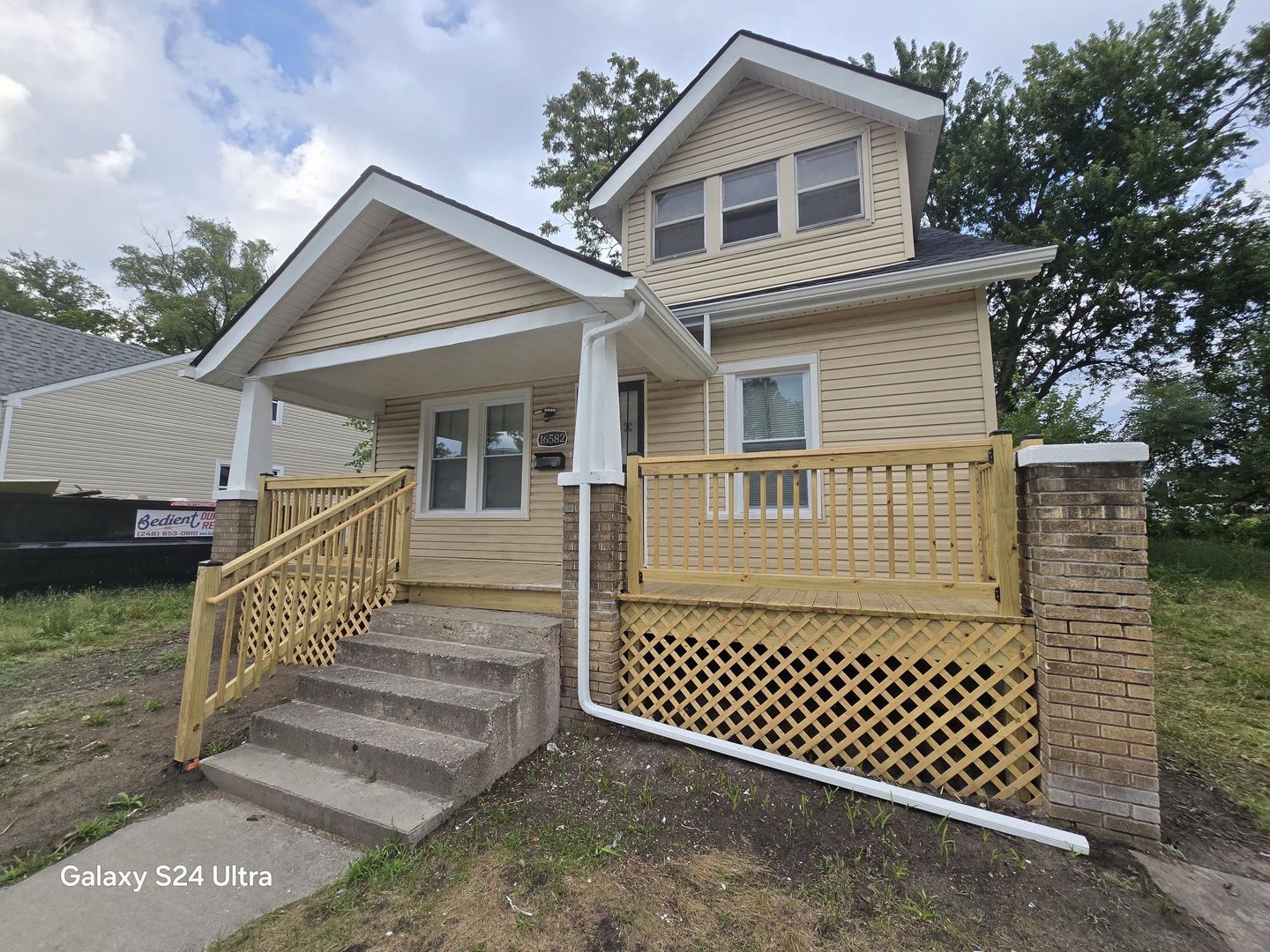 This beautifully updated 3-bedroom, 1-bath single-family home is ready for move-in!