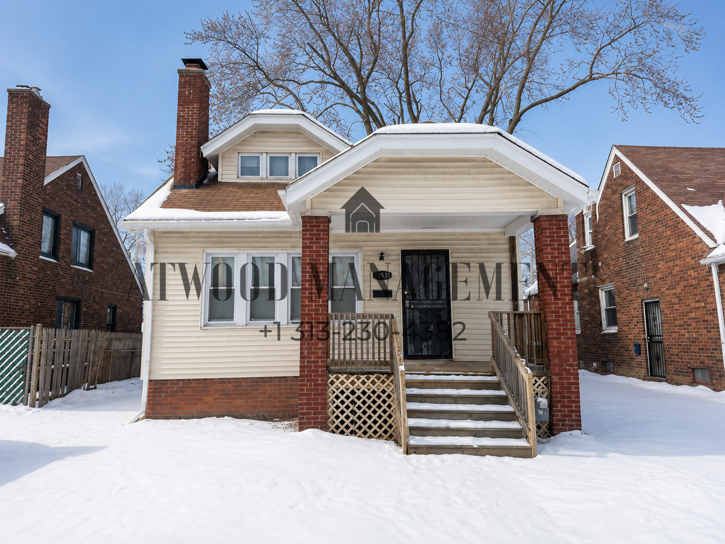 Detroit House: 15341 Lauder St,