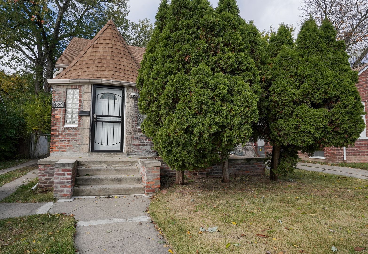 Detroit House: 14867 Hubbell Ave