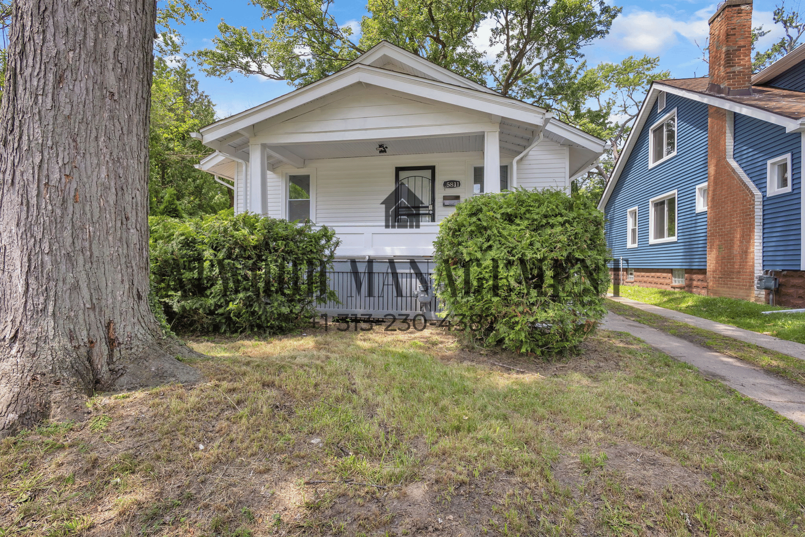 Detroit House: 15811 Trinity St,