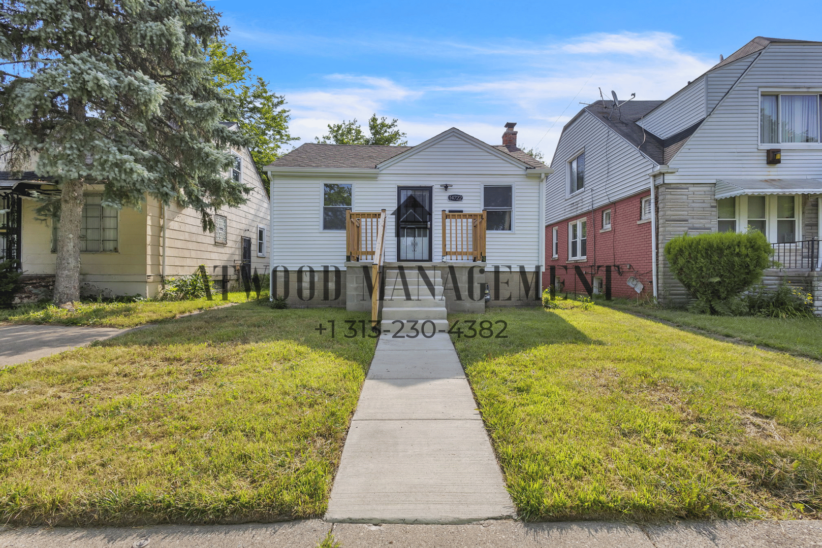 Detroit House: 14722 Quincy St