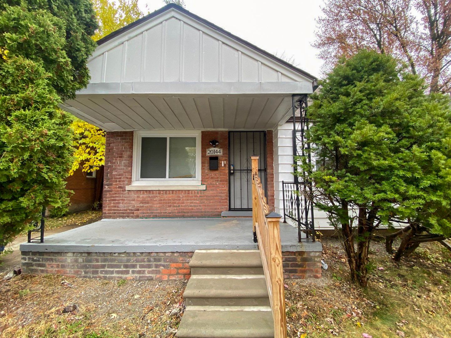 Detroit House: 20144 Hartwell St