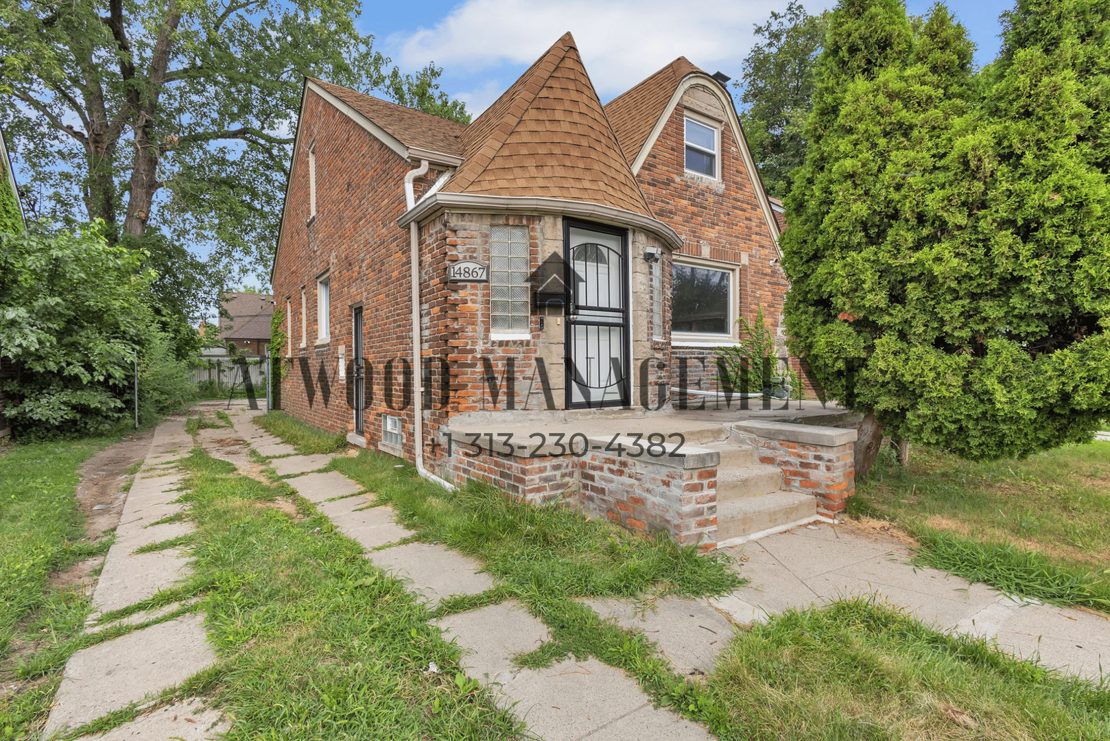 Detroit House: 14867 Hubbell Ave