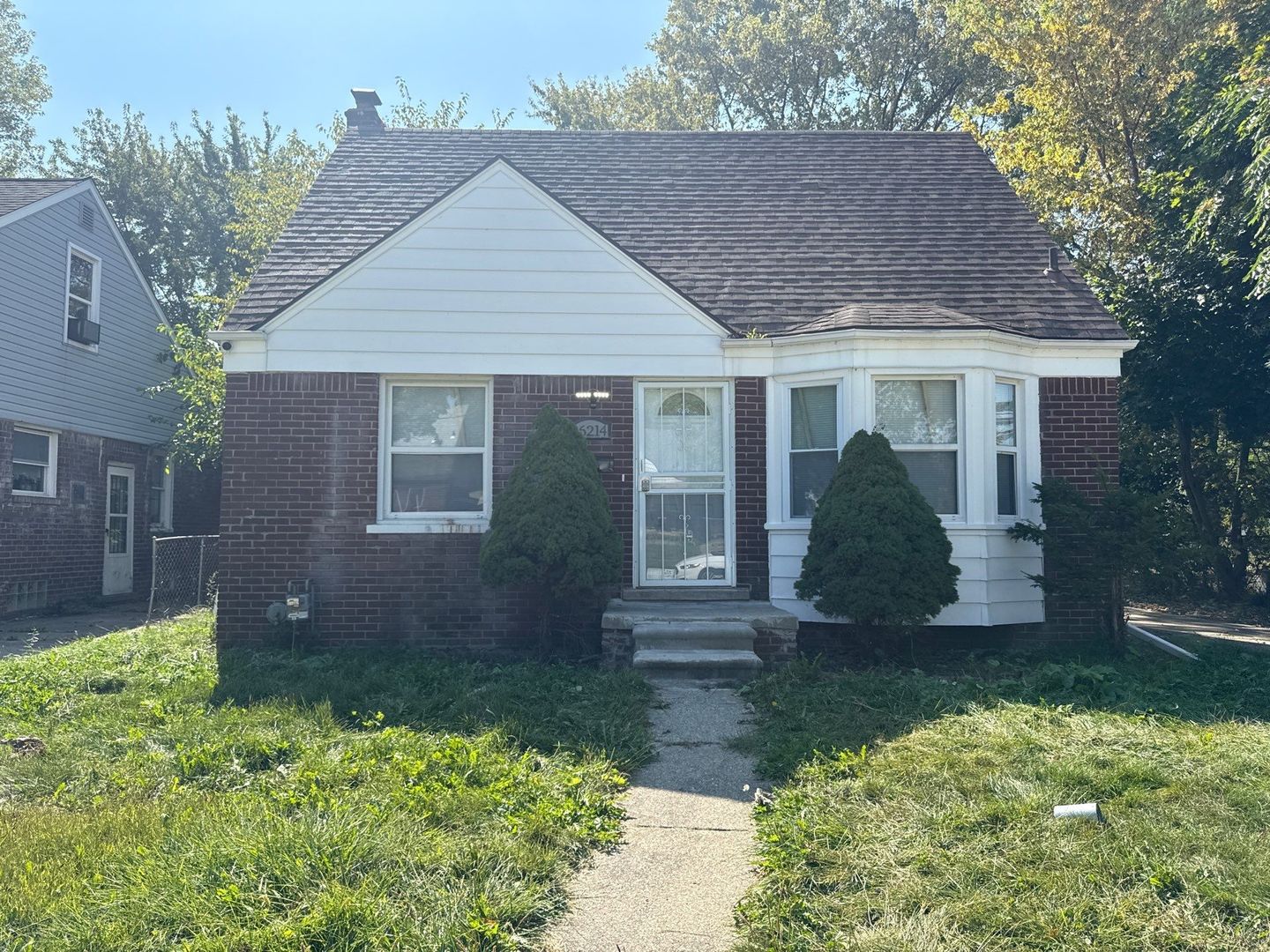 Detroit House: 16214 Manning St