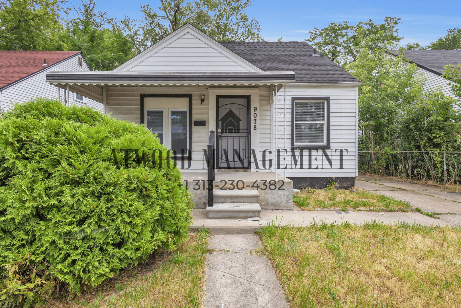 Detroit House: 9078 Minock St