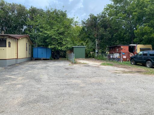 Mobile Home Lot Available for Rent in South Austin – photo 1