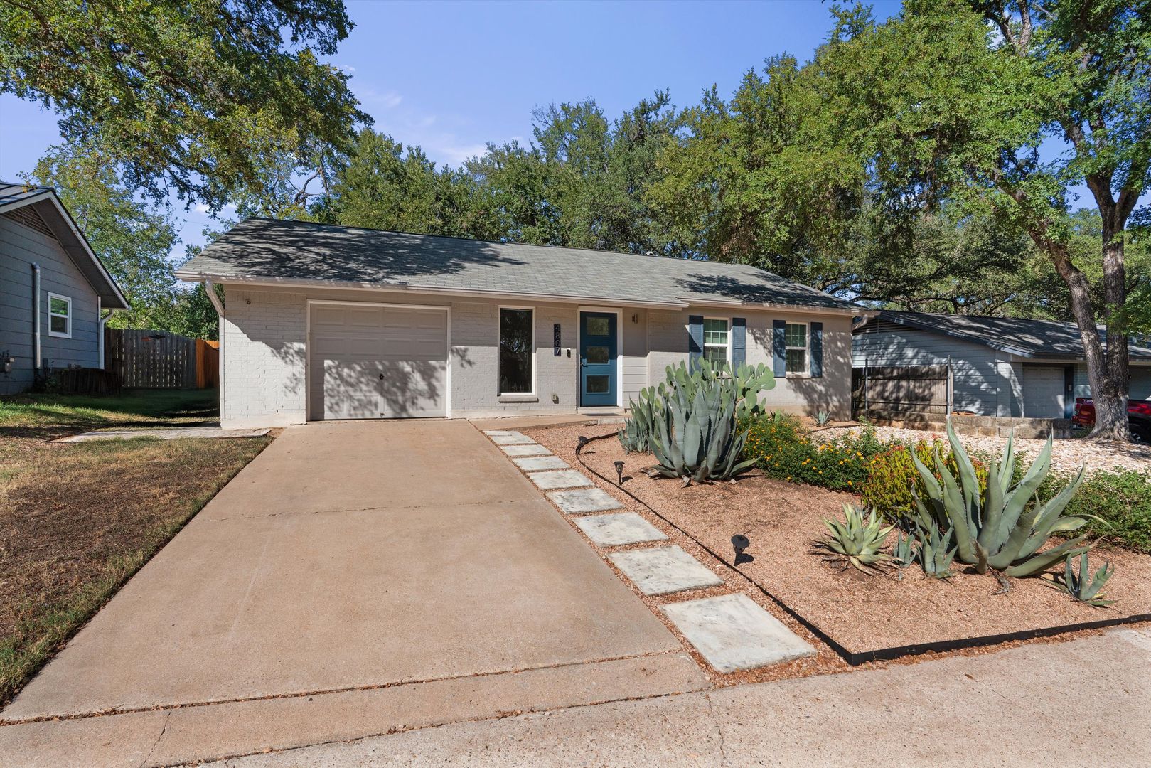 Austin House: 4807 Aberdeen Drive