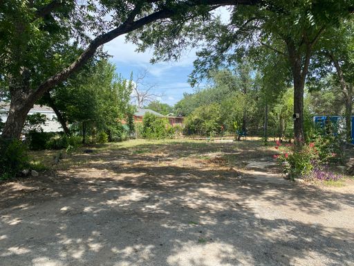 Mobile Home Lot Available for Rent in South Austin – photo 1