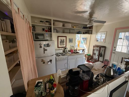 Wonderful 1-Bedroom Near UT – photo 1