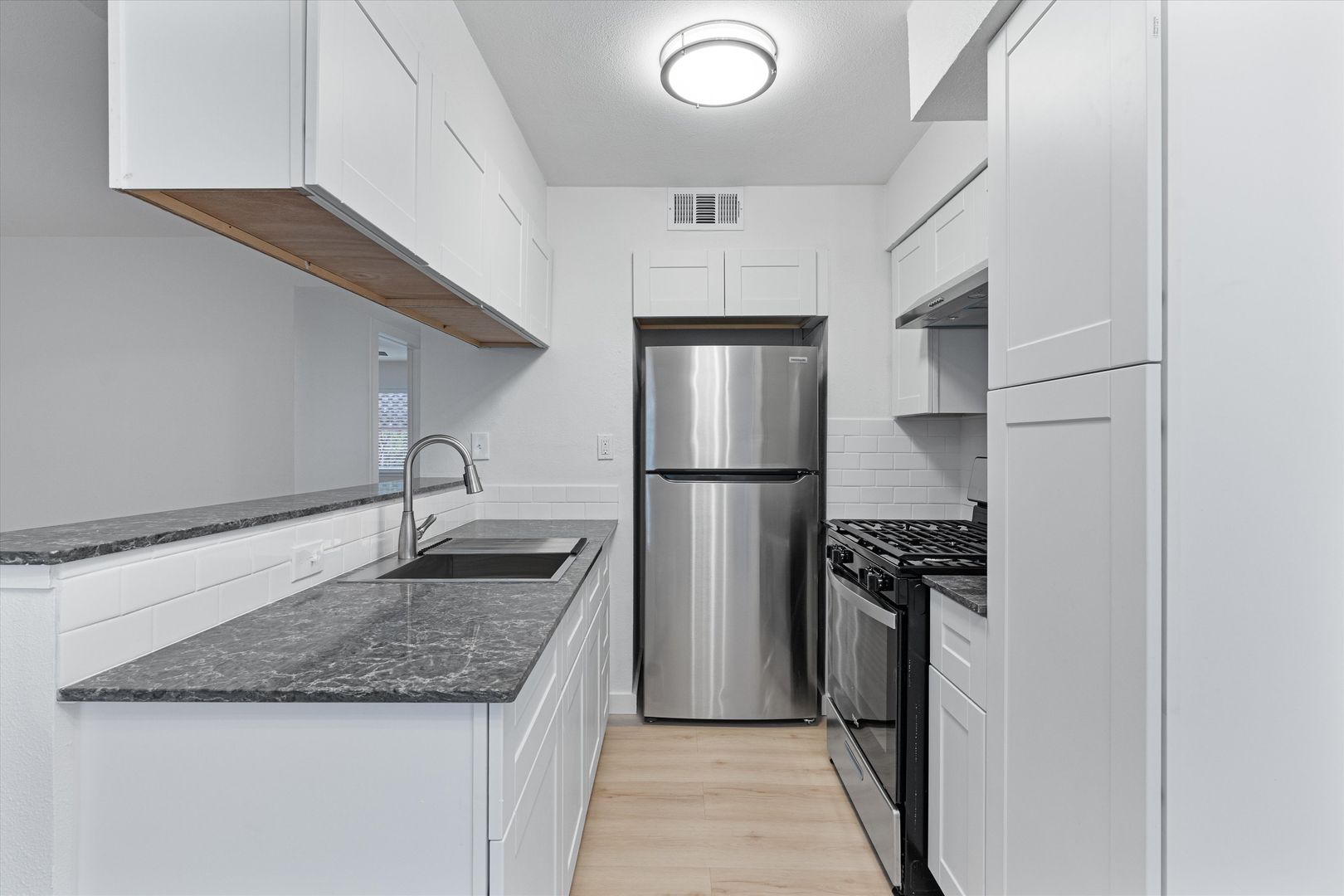 Austin Apartment: 2501 Manor Circle