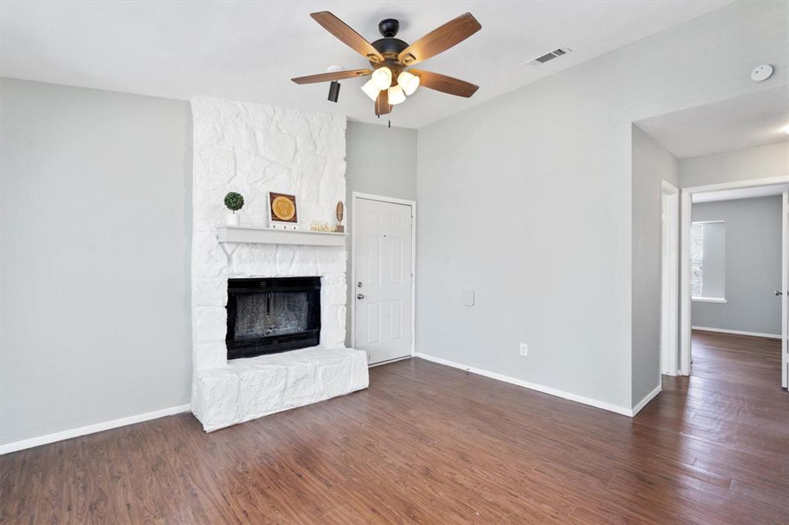 Round Rock Apartment: 1701-1711 Rawhide Loop