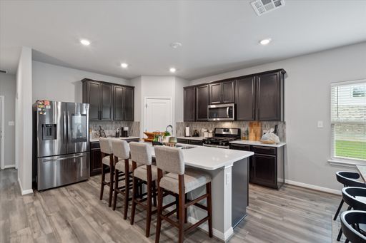 Wonderful 4-bedroom in Pflugerville, TX – photo 1