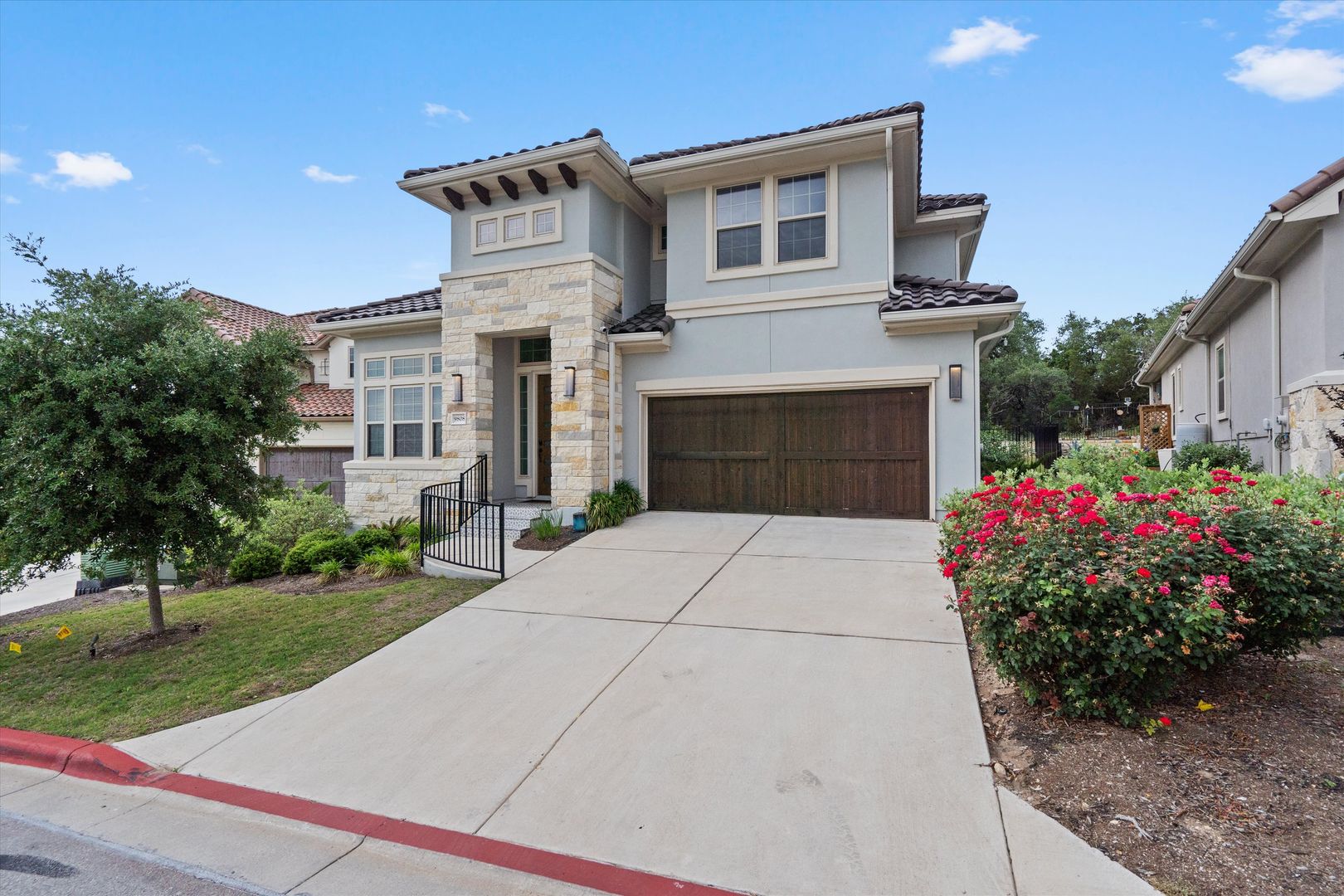 Austin House: 9808 Bayshore Bend