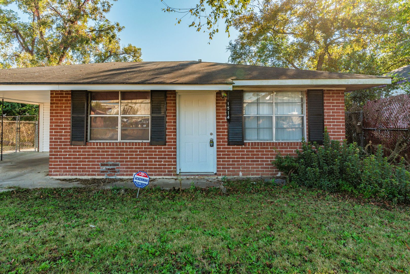 Augusta House: 1514 Bleakley Street