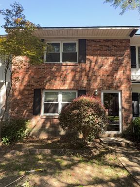 FOR RENT 730 Harbor Lane